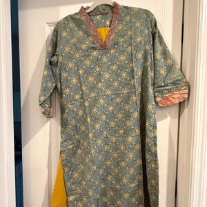 Sage Green Floral Kurta with Contrast Sleeve Detail-Never worn